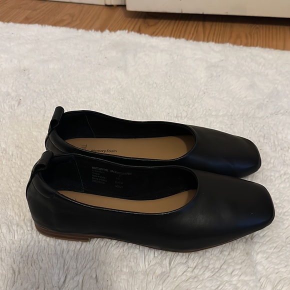 black flats - Picture 2 of 4